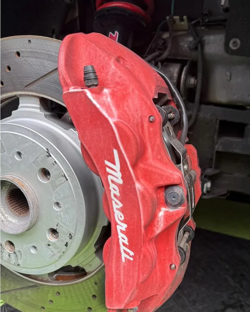 Caliper before refinishing